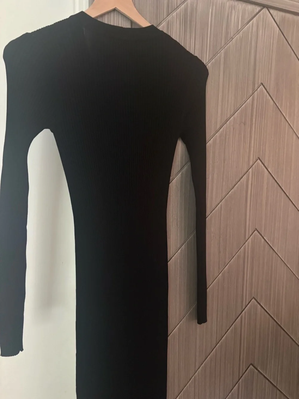 STAUD Shoko Sweater Maxi Dress Black Ribbed Button-Front Size Small Retails $225 - Picture 8 of 13